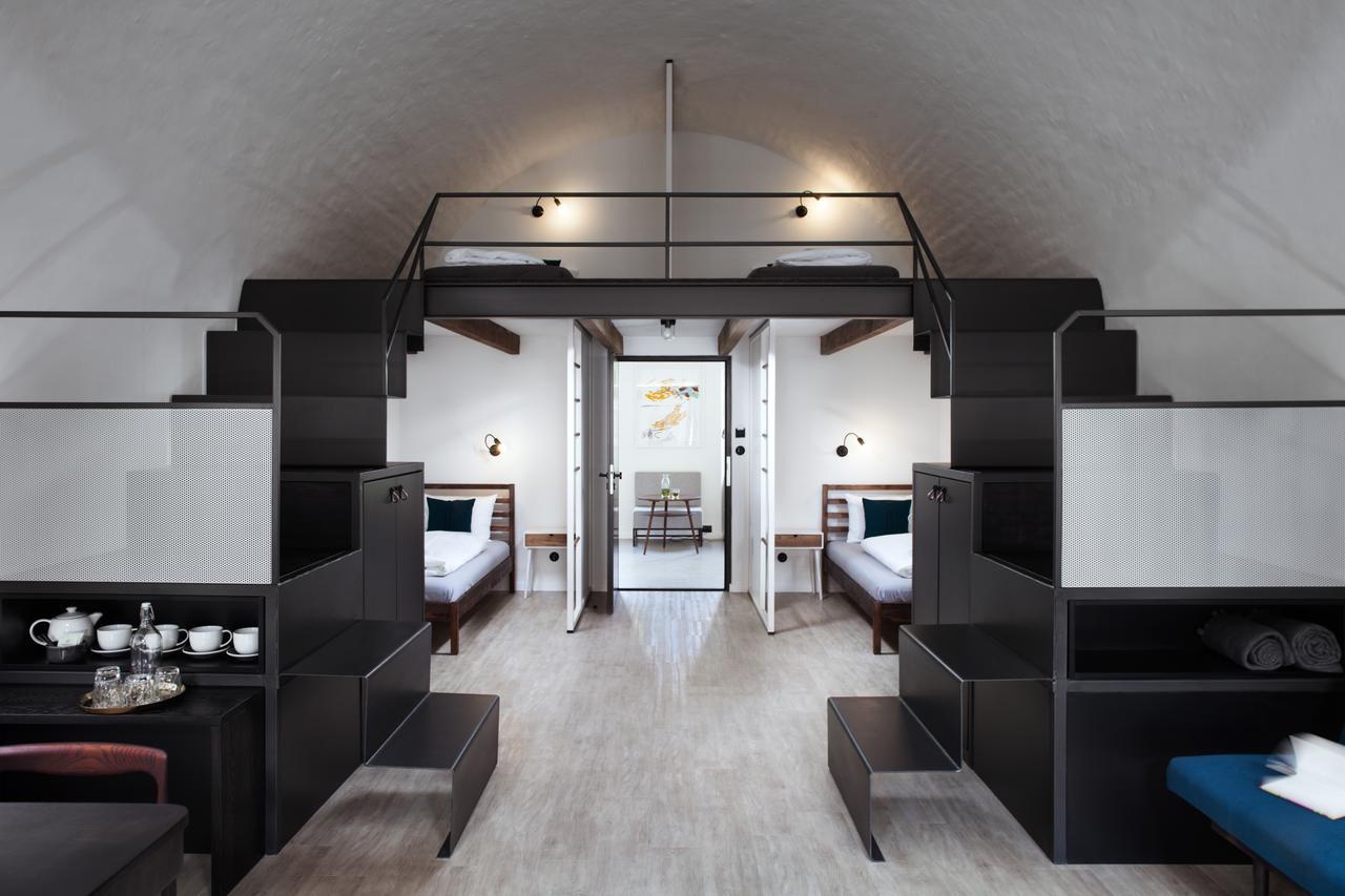 Long Story Short Hostel & Cafe Olomouc Dış mekan fotoğraf