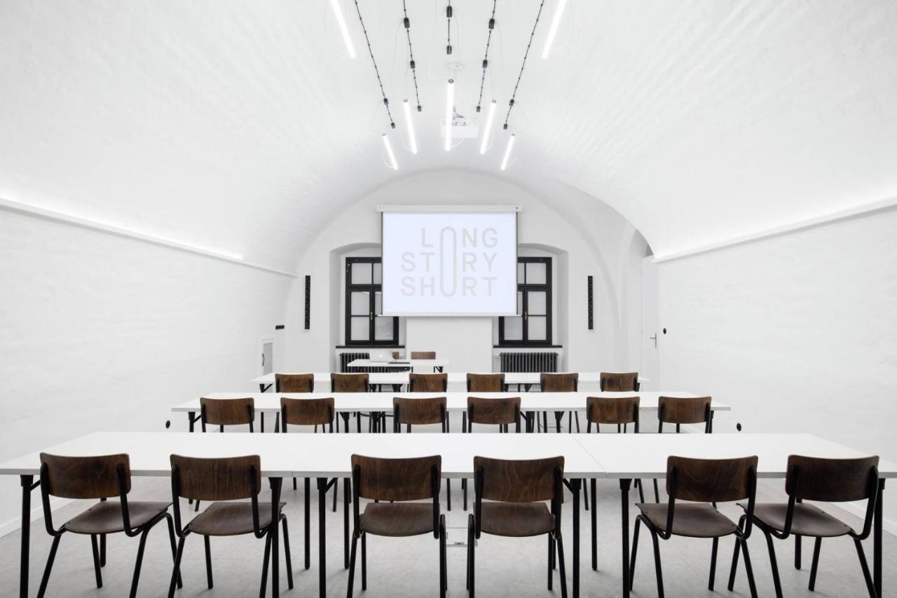 Long Story Short Hostel & Cafe Olomouc Dış mekan fotoğraf
